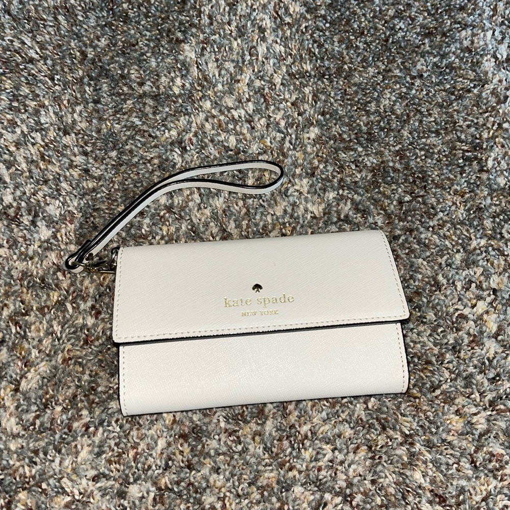 Kate Spade White Wristlet Clutch